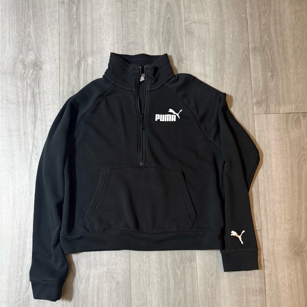 Puma black quarter zip sweatshirt Size M fits like a small
